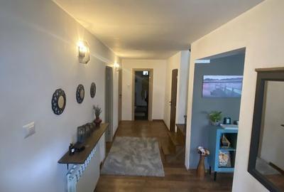Casă cu 4 camere cu Teren 200 Mp în Central - 3