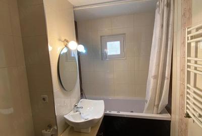 Apartament cu 3 camere decomandat în Lipovei - 2