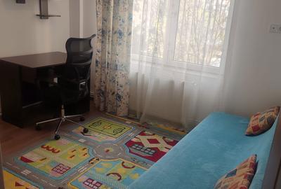 Apartament cu 3 camere decomandat în Tudor - 4