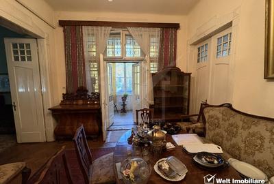 Apartament cu 5 camere semidecomandat în Central - 9