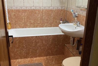 Apartament cu 3 camere decomandat în Central - 6