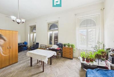 Apartament cu 3 camere semidecomandat în Central - 6