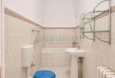 Apartament cu 3 camere în Central - 2