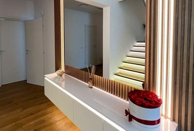 Casă cu 5 camere cu Canalizare în Corbeanca