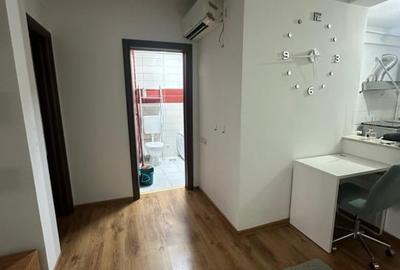 Apartament cu 2 camere semidecomandat în Apărătorii Patriei - 15