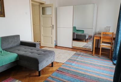 Garsonieră decomandată, mobilată în Tractorul - 3