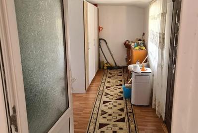 Casă cu 6 camere cu Teren 1400 Mp în Central - 3