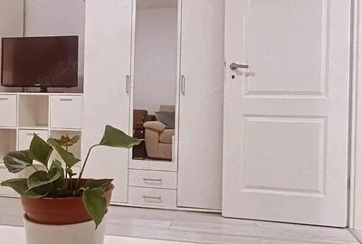 Garsoniera Renovata, etaj 1. Grand Arena. - 4