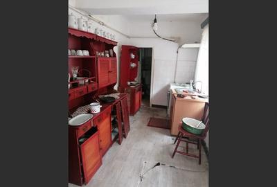 Casă cu 2 camere cu Canalizare în Central - 5