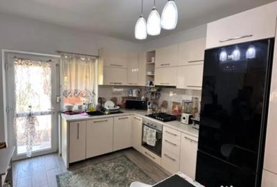 Casă cu 4 camere cu Teren 505 Mp în Mamaia