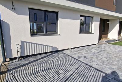 Duplex cu 5 camere cu Canalizare în Dumbrăvița - 28