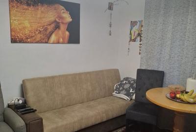 Apartament cu 2 camere semidecomandat în Central - 3