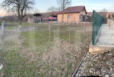 Teren de 600 mp, în Central - 1