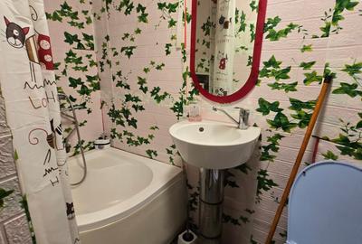 APARTAMENT DE VÂNZARE CU DOUĂ CAMERE IN DOROBANȚI SEC 1 - 6