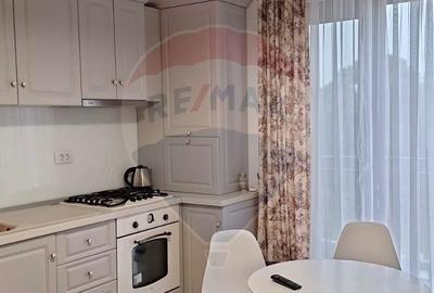 Apartament cu o camera / studio de inchiriat in zona Tic-Tac - 2