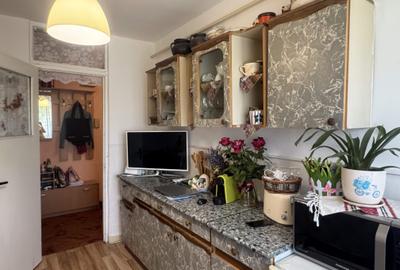 2 cam, etaj 2, 58 mp., decomandat, 2 balcoane, Cuza Voda - 14
