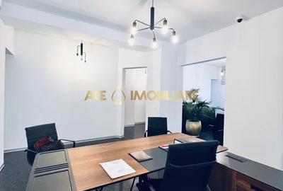 Apartament cu 4 camere decomandat, mobilat în P-ța Romană - 1