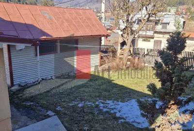 CASA DE VANZARE IN BUSTENI- POIANA TAPULUI - 11