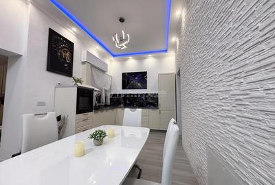 Apartament cu 3 camere decomandat în Central - 2