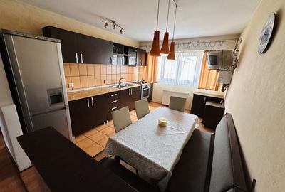 Apartament cu 3 camere decomandat în Vasile Aaron - 5