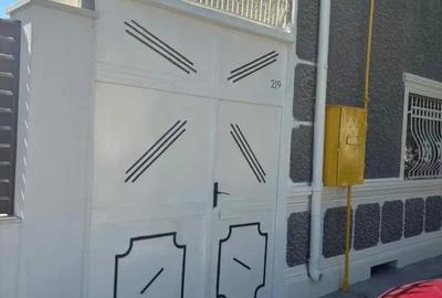 Casă cu 5 camere în Central - 6