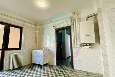 Apartament spatios cu 4 camere - Banu Manta - 7