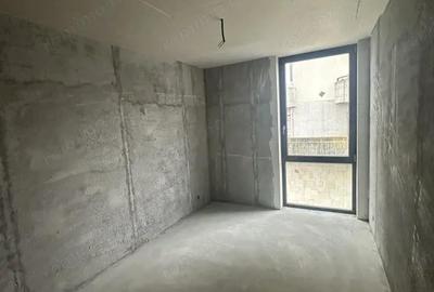 De inchiriat spatiu comercial cu expunere la artera circulata, Dealul Florilor - 2