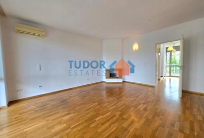 Elegant Multi-Level Home with 4 Bedrooms and Expansive Terraces in Green Lake - 8
