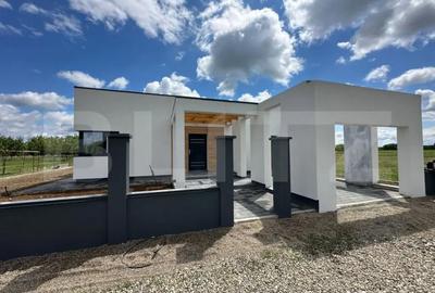 Casă cu 4 camere cu Teren 500 Mp în Cionchești - 1