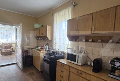 Casa 2 camere, 95 mp . Teren 4446 mp - Amati - 10