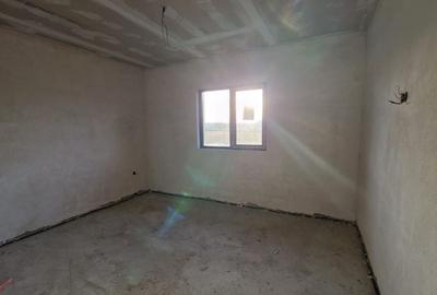 Casa de vanzare, Catalina, 3 dormitoare, 9 ari Comision 0% - 8