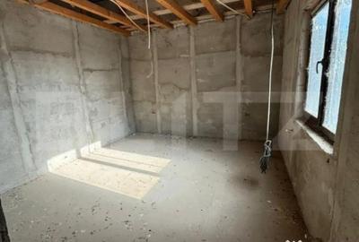 Casă cu 4 camere cu Teren 250 Mp în Central - 2