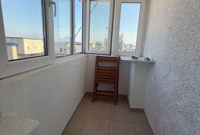 Apartament cu 2 camere decomandat în 9 Mai - 11