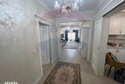 Casă cu 6 camere cu Teren 1615 Mp în Central - 13