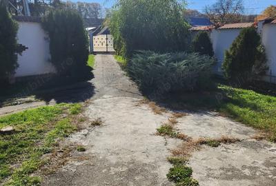 Se vinde casa in Scorteni Mislea langa biserica Sf Ghiorghe - 3