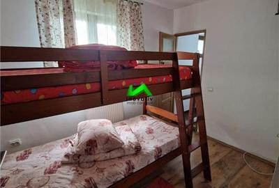 Casă cu 3 camere cu Teren 50 Mp în Central - 8