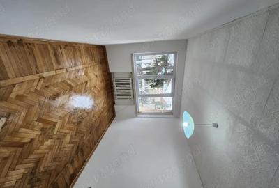 Apartament cu 2 camere decomandat în Central - 8