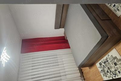 Inchiriez apartament - 2