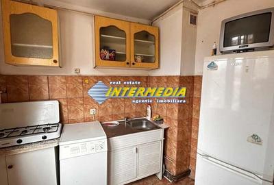 Garsoniera de vanzare 28 mp. Alba Iulia mobilata si utilata complet Zona Ampoi 1 - 9
