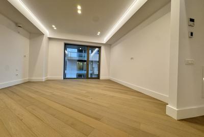 Apartament cu 3 camere decomandat în Băneasa - 11