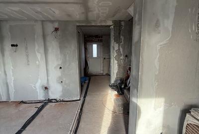 Casă cu 4 camere în Central - 3