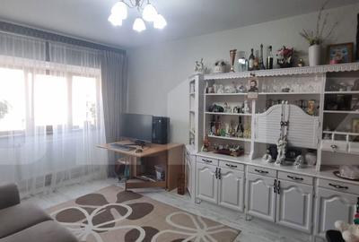 Apartament cu 3 camere în Holboca - 11