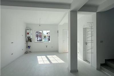 Duplex cu 4 camere cu Canalizare în Moșnița Nouă - 2