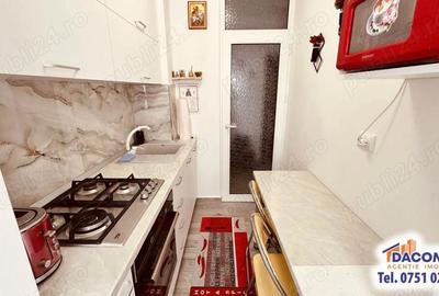 Garsonieră decomandată în Central