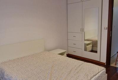 Apartament cu 2 camere decomandat în Titan