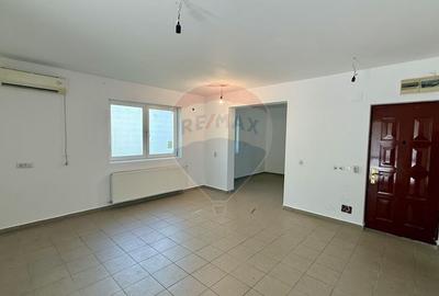 Apartament cu 1 camere semidecomandat în Băneasa - 1