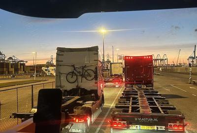 Casă cu Teren 510 Mp în Central - 22