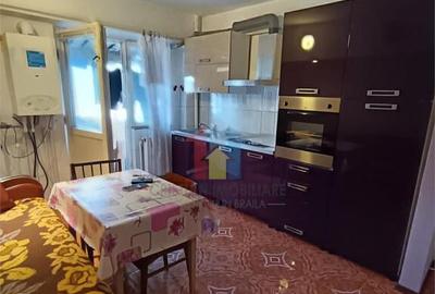 SUPER PRET! Ap 3 camere, Decomandat, zona Vidin Etaj 4/5, 70 - 4