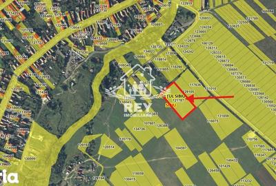 Teren de 7700 mp, în Central