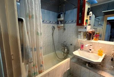 Garsoniera spatioasa de 40 mp de vanzare perfecta pentru locuit sau investitie - 1